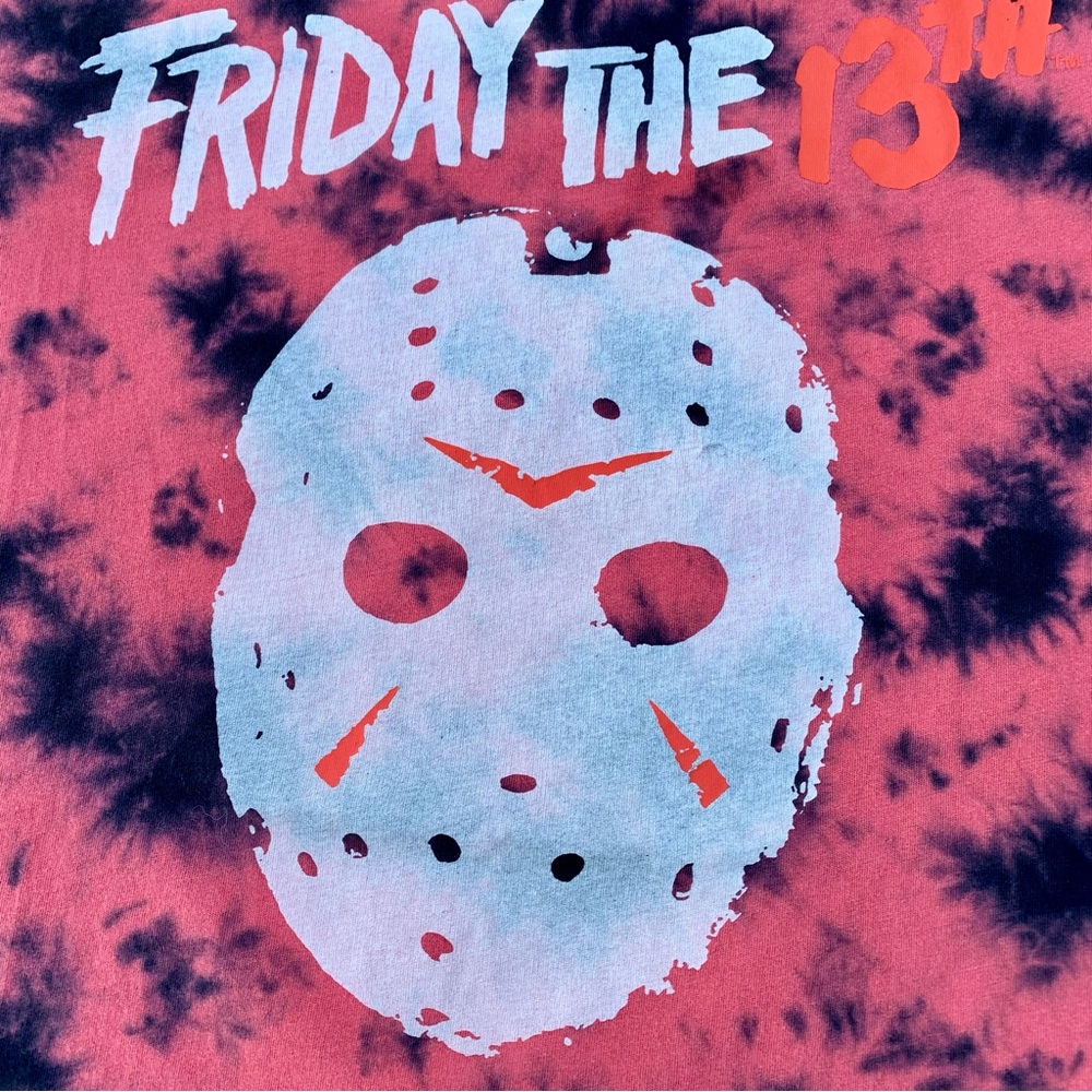 torrid Friday The 13th Crew Neck Tee Tie-Dye Red Black Horror Jason Vorhees Tee - Picture 9 of 16